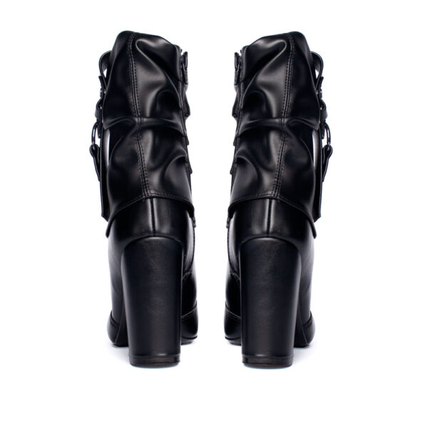 Bota Feminina Vizzano Cano Médio Franzido Preto - Imagem 6